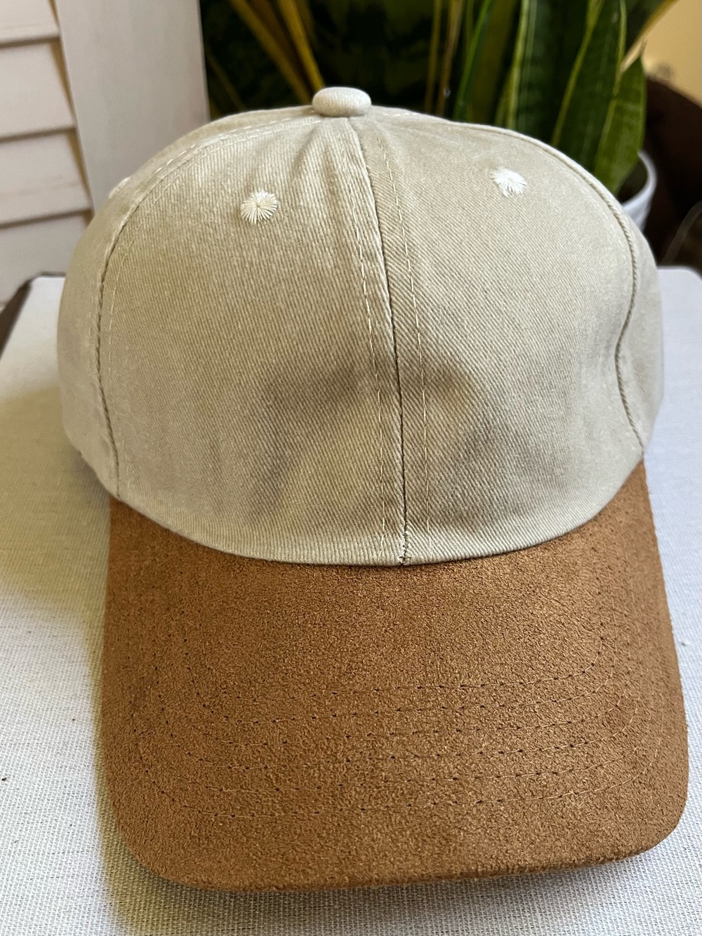 NIB Ash Mocha Baseball Hat Light Beige w/ Darker Mocha Suede Like Brim